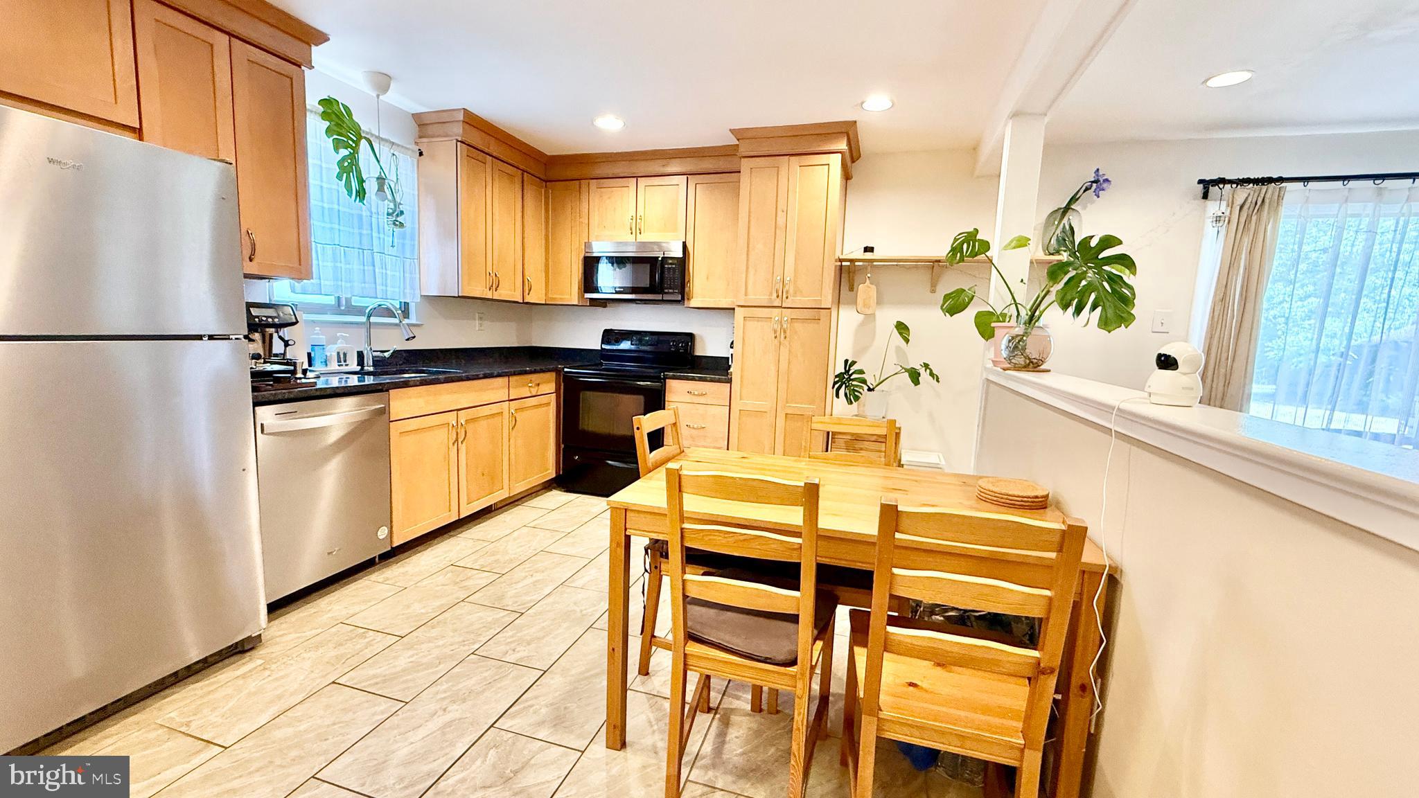 415 MEADOW WOODS LANE
