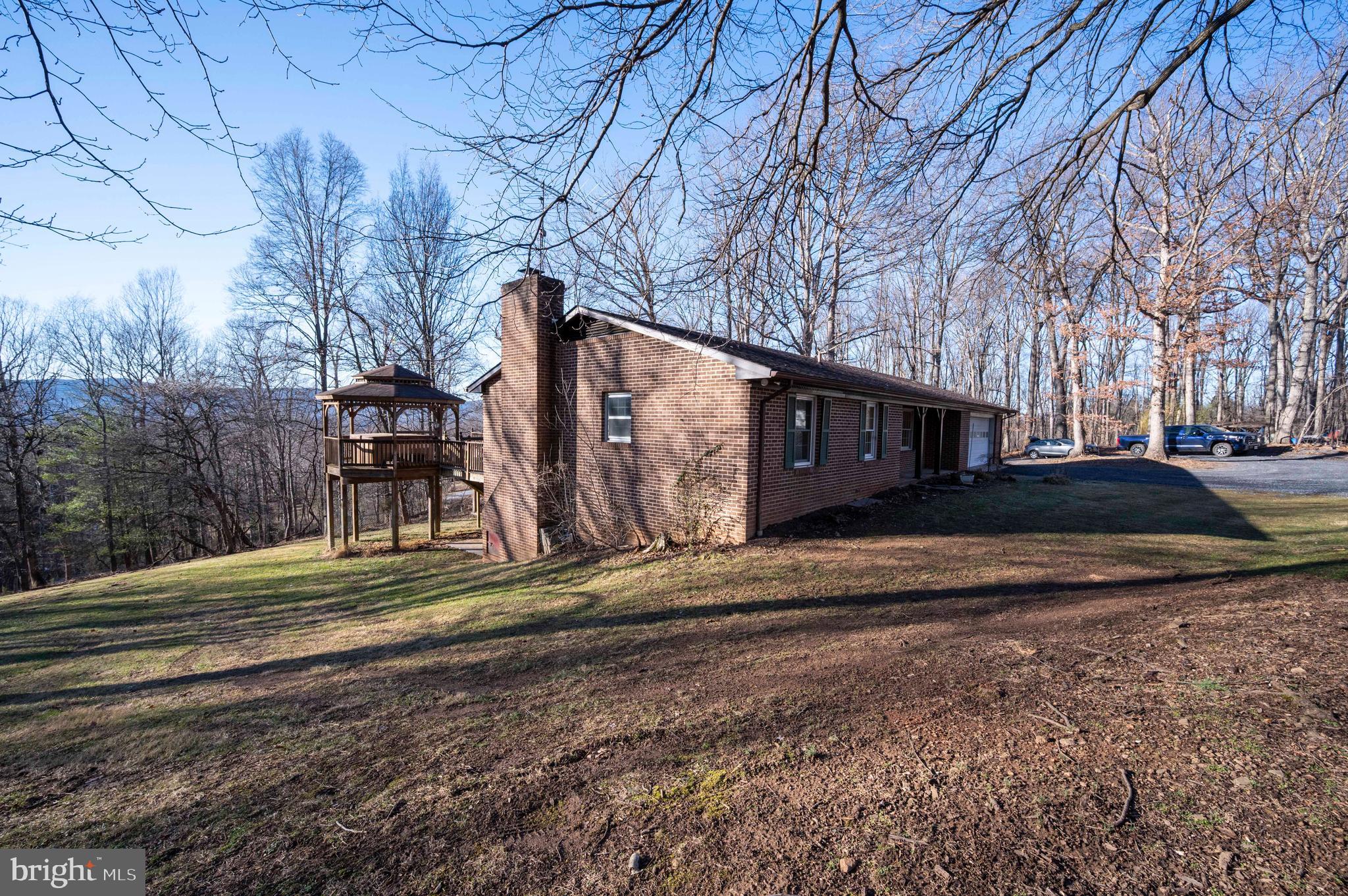 SKYLINE FOREST - Residential