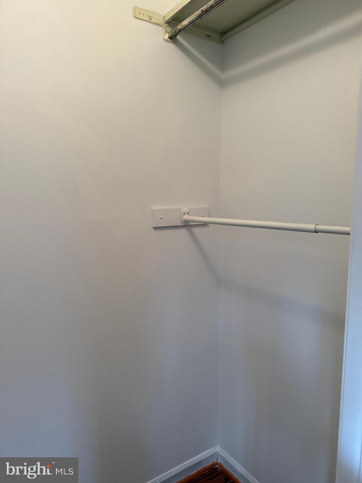 SKYLINE FOREST - Residential