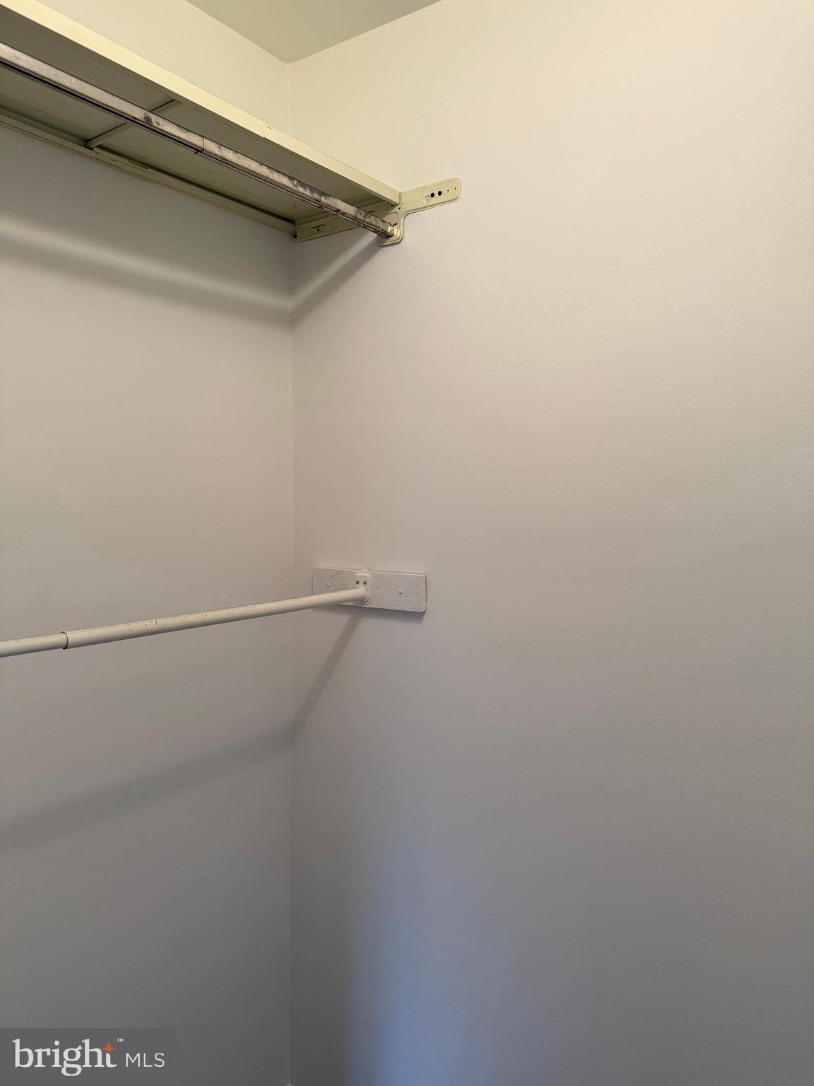 SKYLINE FOREST - Residential