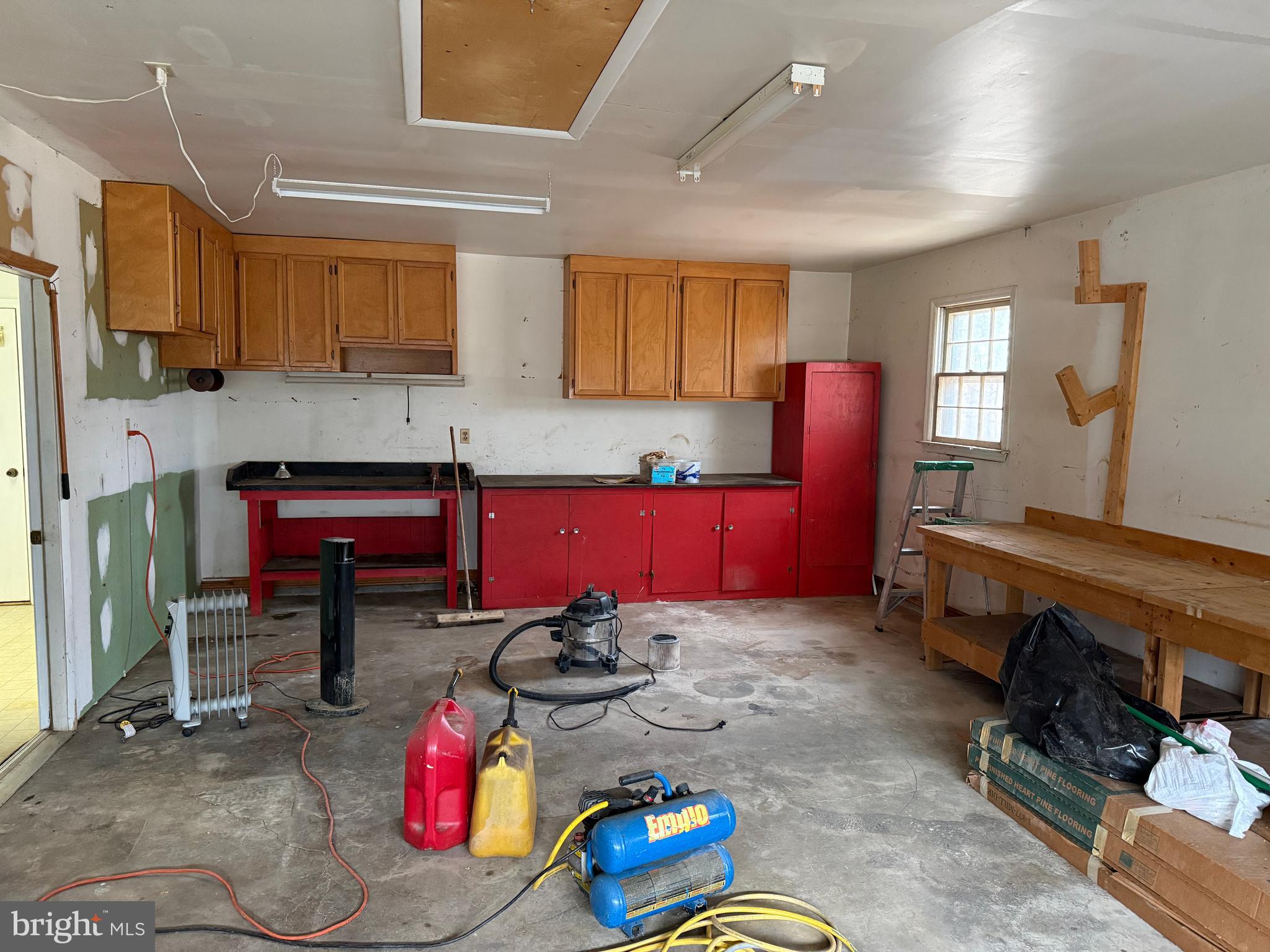 SKYLINE FOREST - Residential