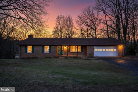 487 SKYLINE FOREST DRIVE FRONT ROYAL VA 22630