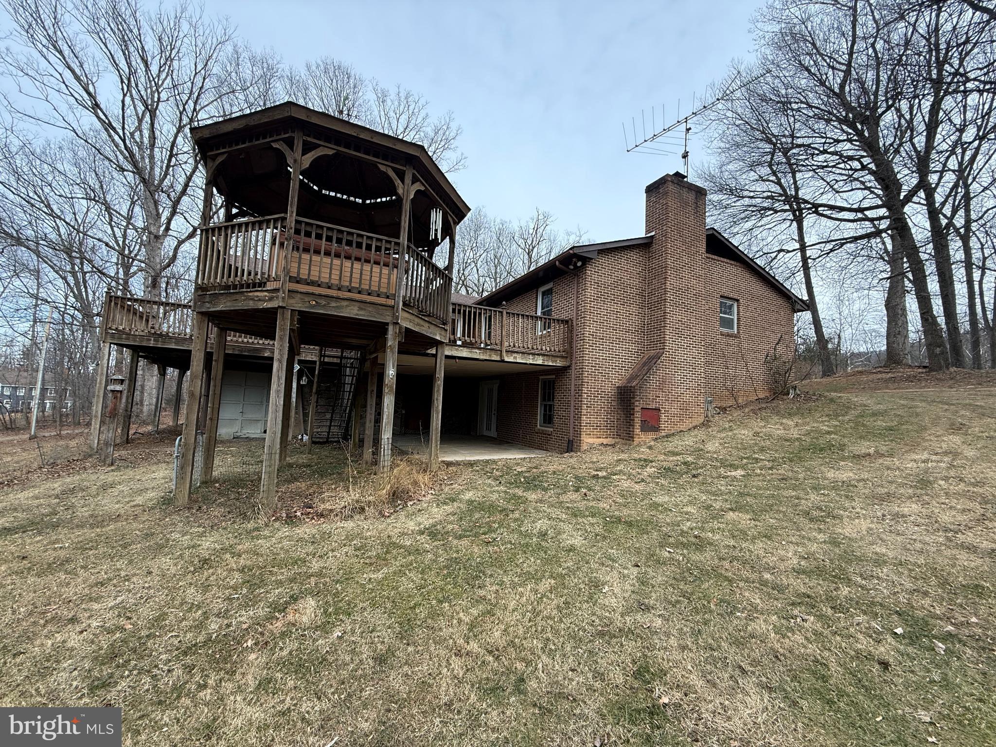 SKYLINE FOREST - Residential