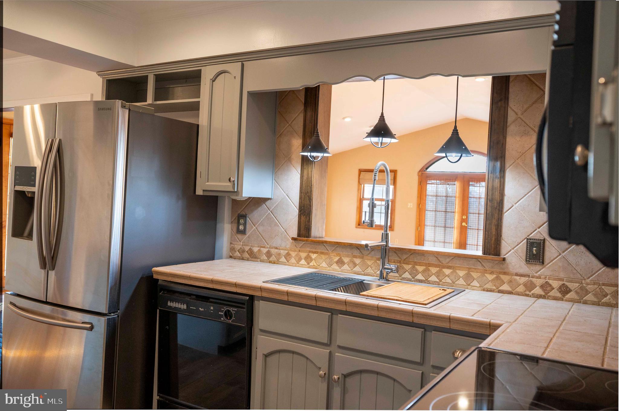 SKYLINE FOREST - Residential