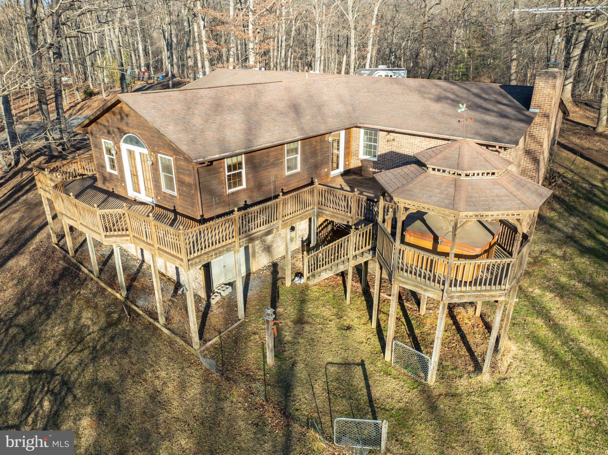 SKYLINE FOREST - Residential