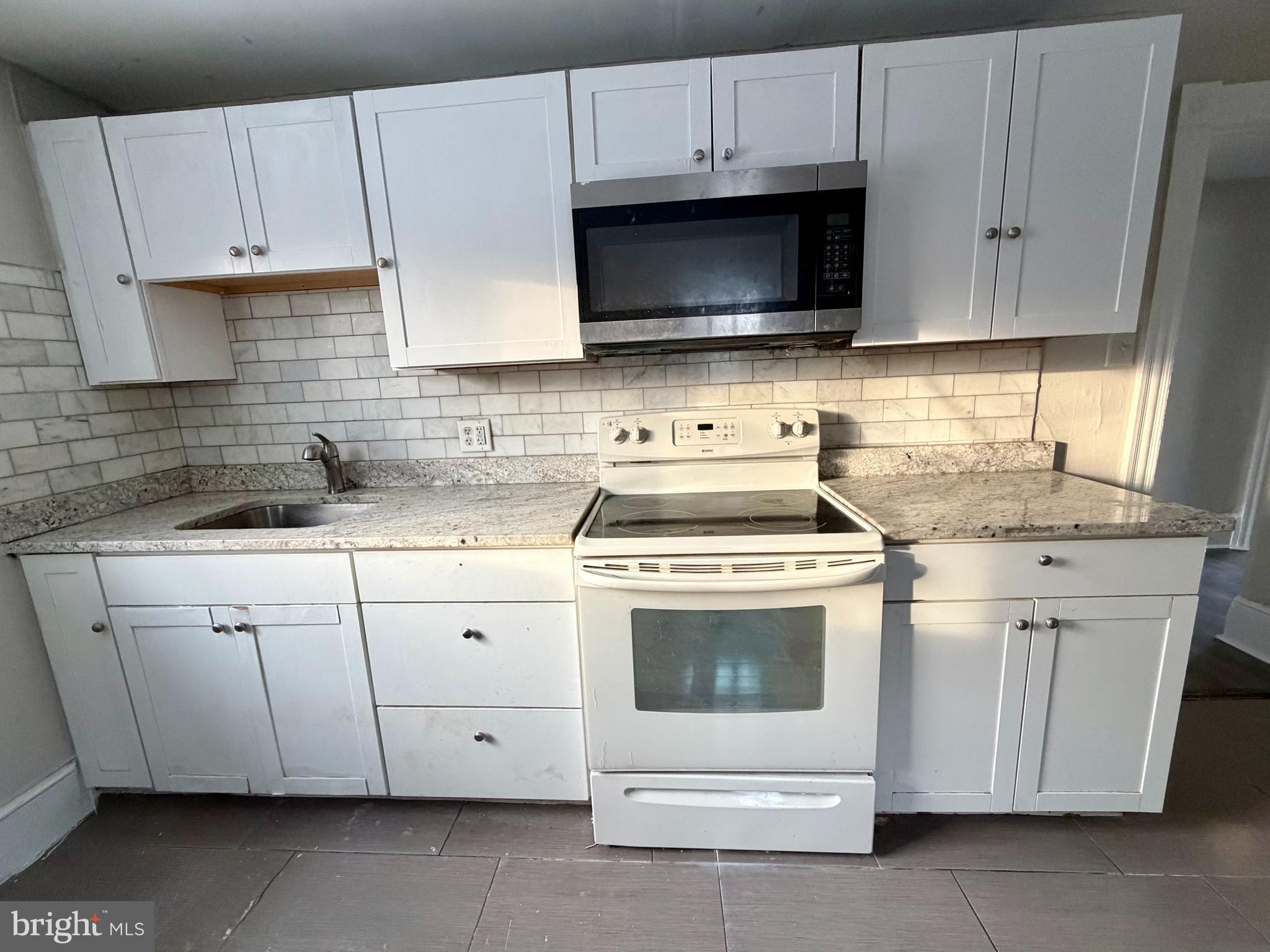 706 N HIGH STREET N 2