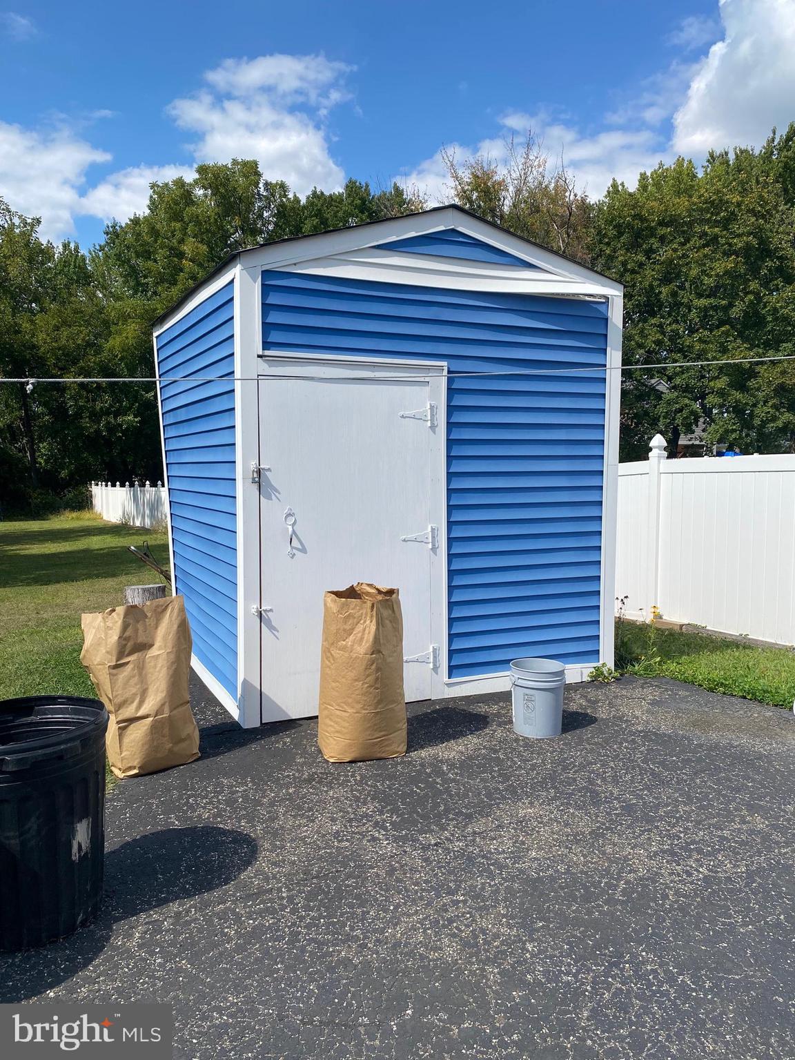 LONGWOOD - Residential