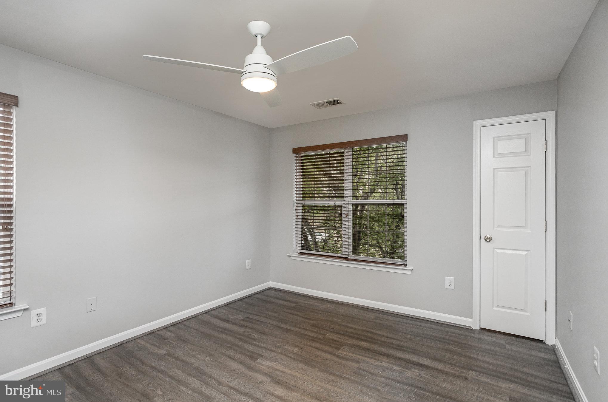 SUMMERHOUSE II CONDO - Residential Lease