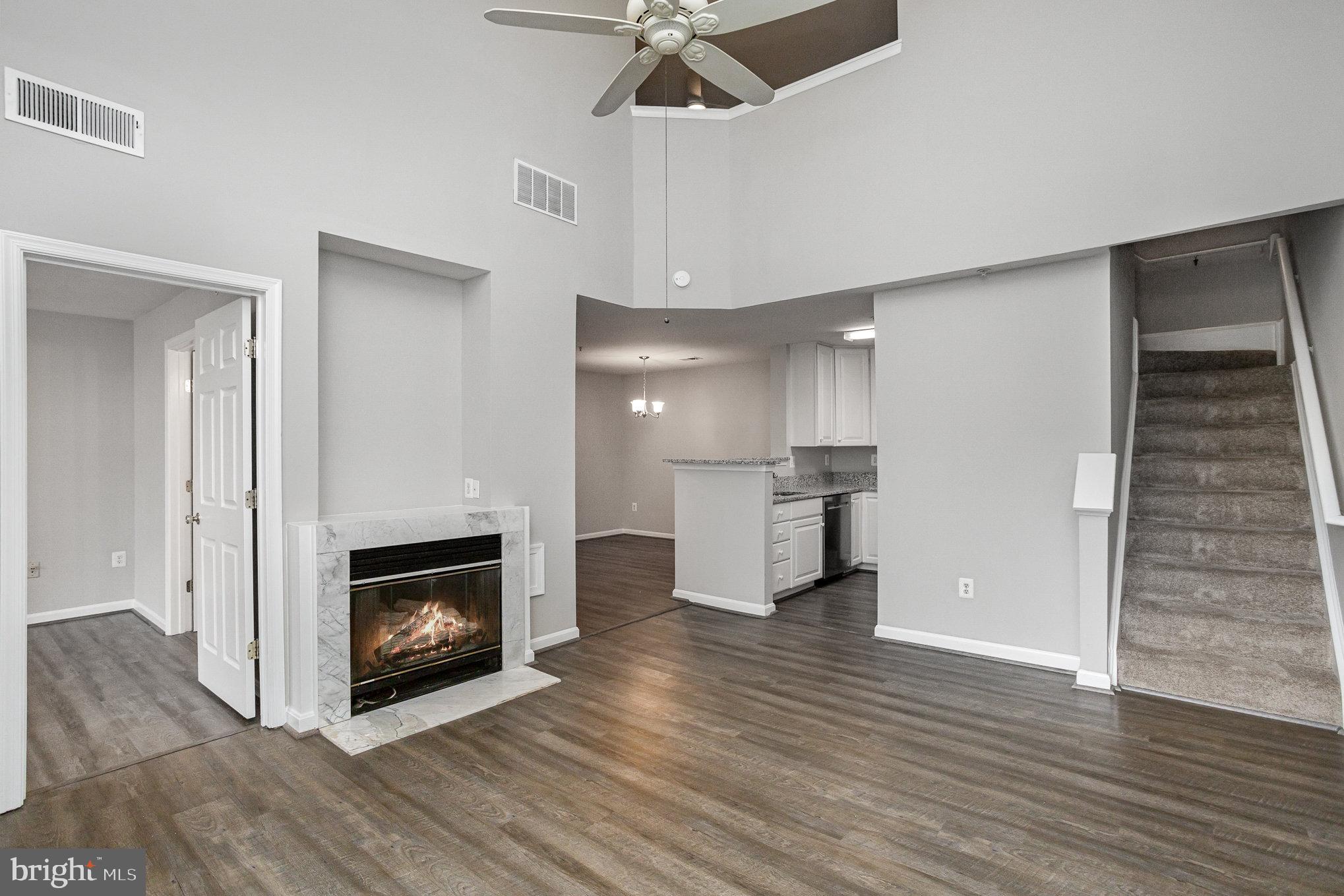 SUMMERHOUSE II CONDO - Residential Lease