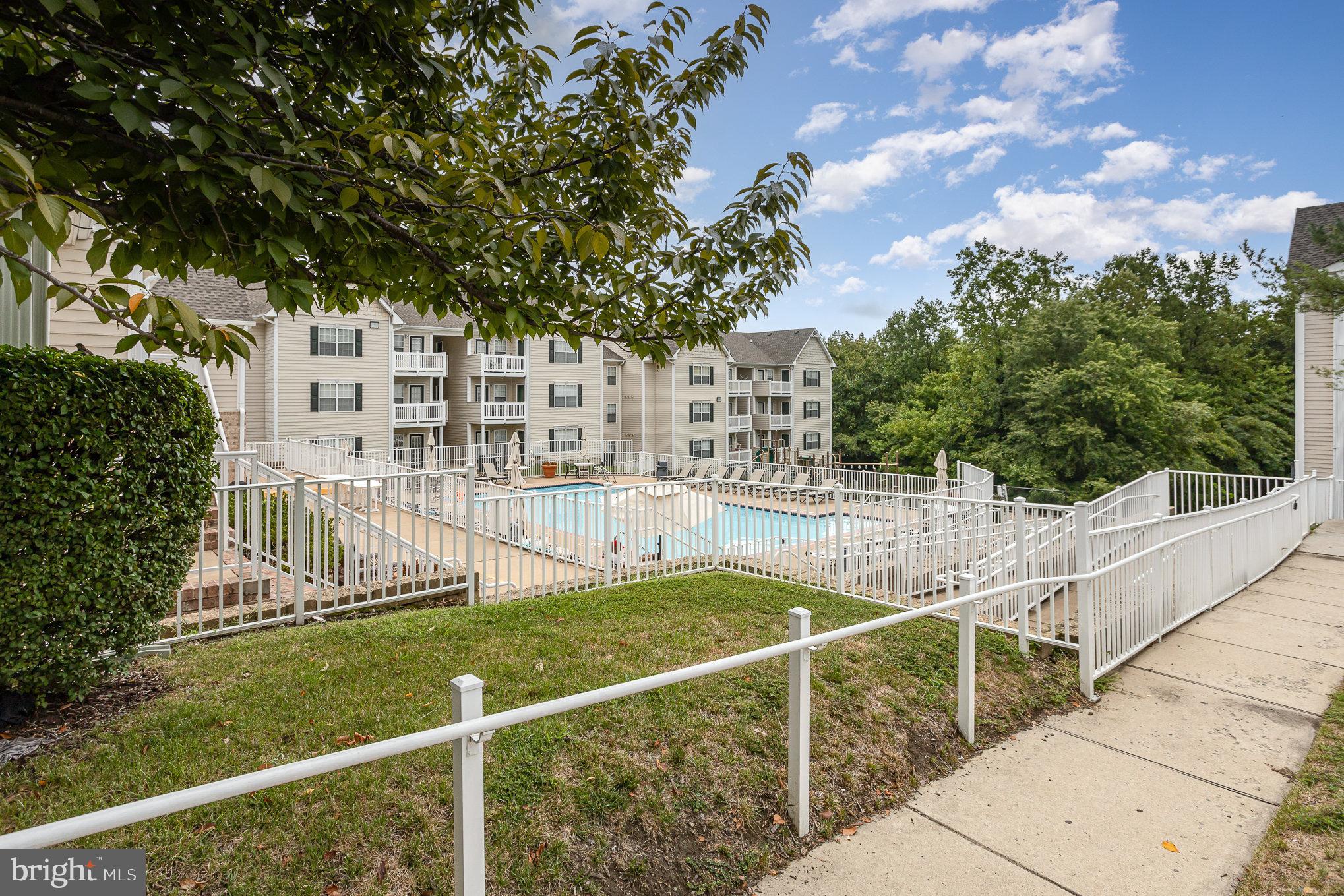 SUMMERHOUSE II CONDO - Residential Lease