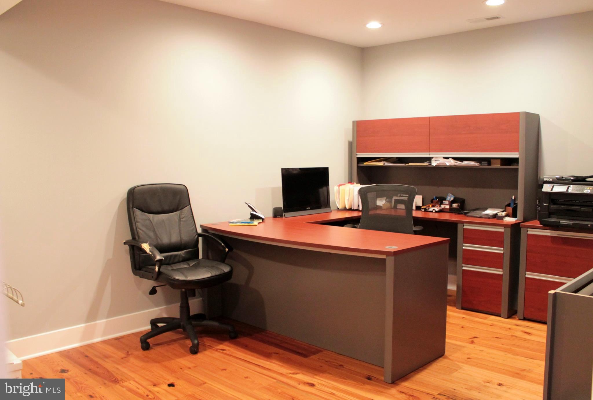 PLEASANT VALLEY - Residential