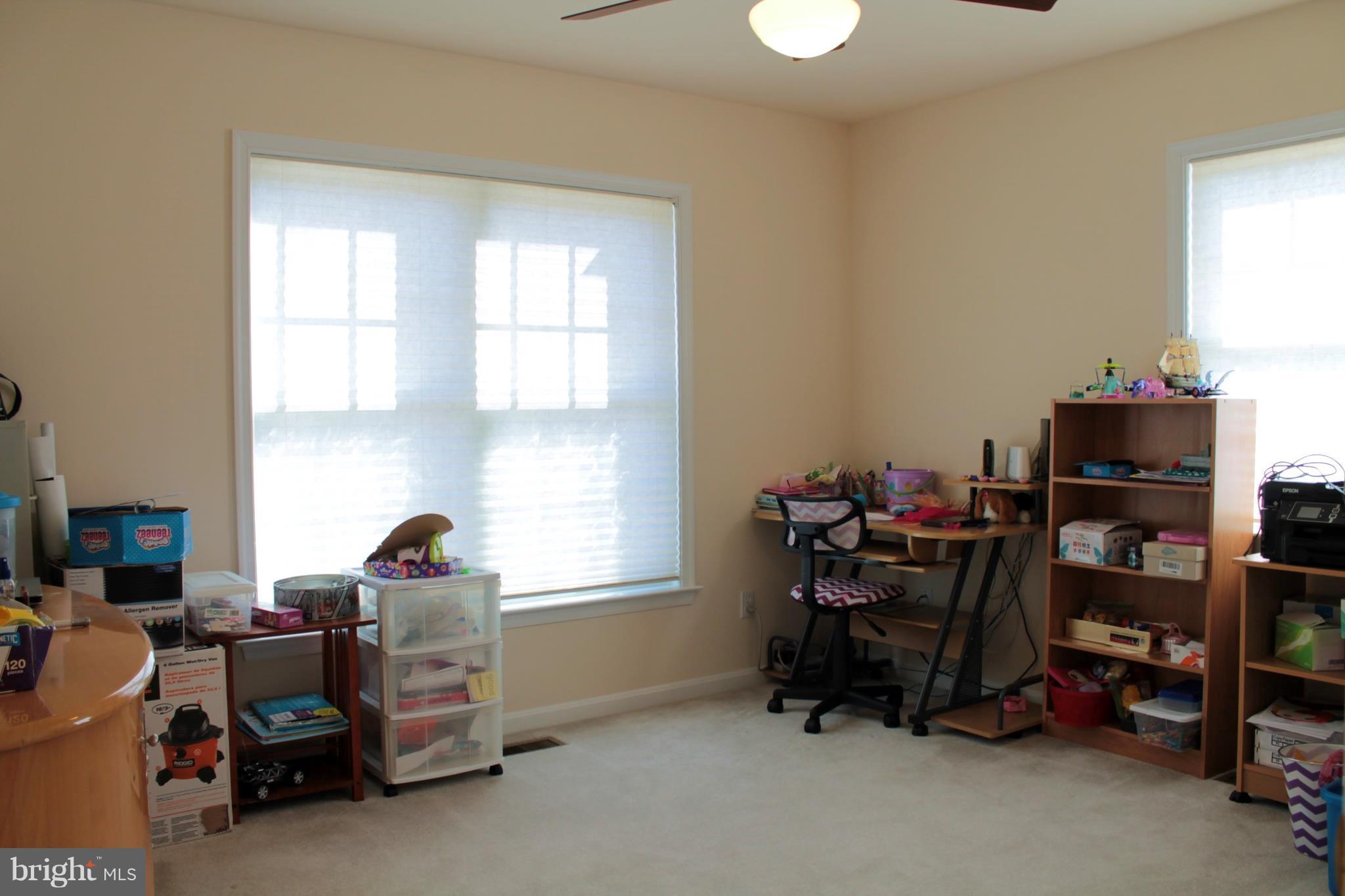 PLEASANT VALLEY - Residential