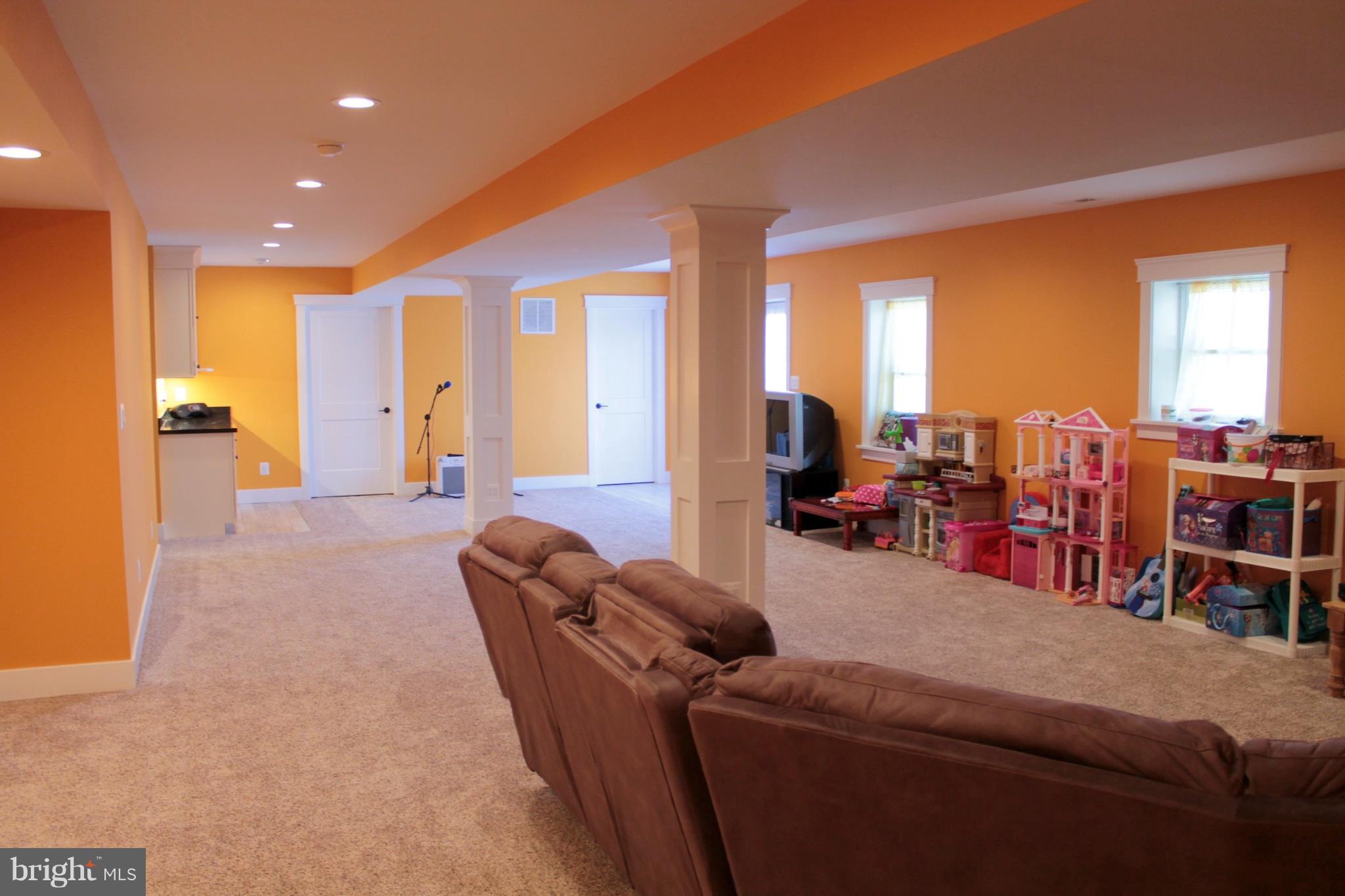 PLEASANT VALLEY - Residential