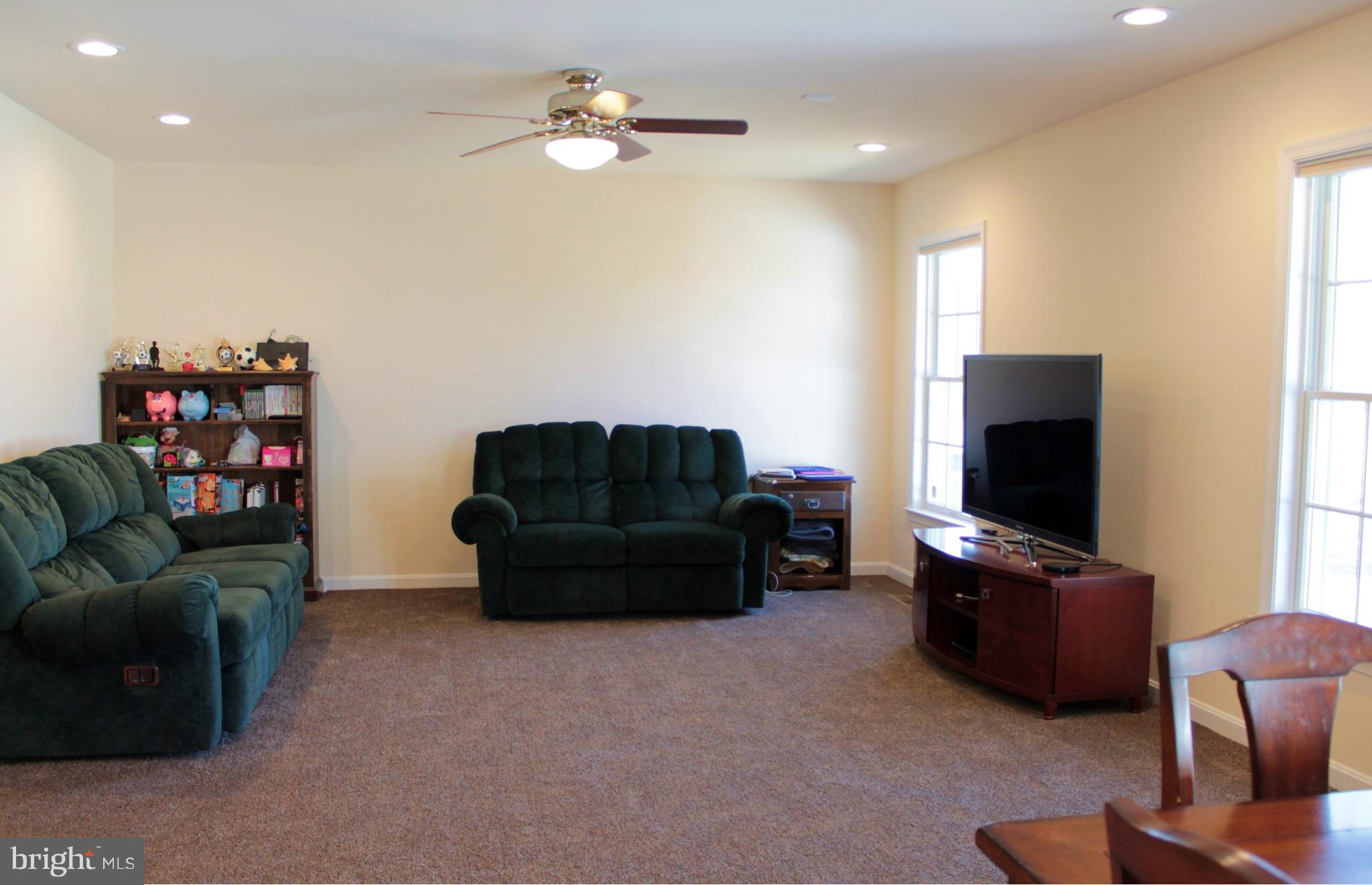 PLEASANT VALLEY - Residential