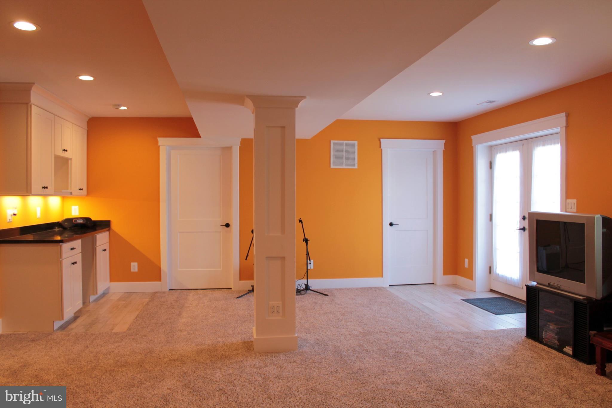 PLEASANT VALLEY - Residential