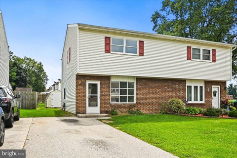 Townhouse For Sale - 423 Manor Street<br/> HANOVER, PA 17331
