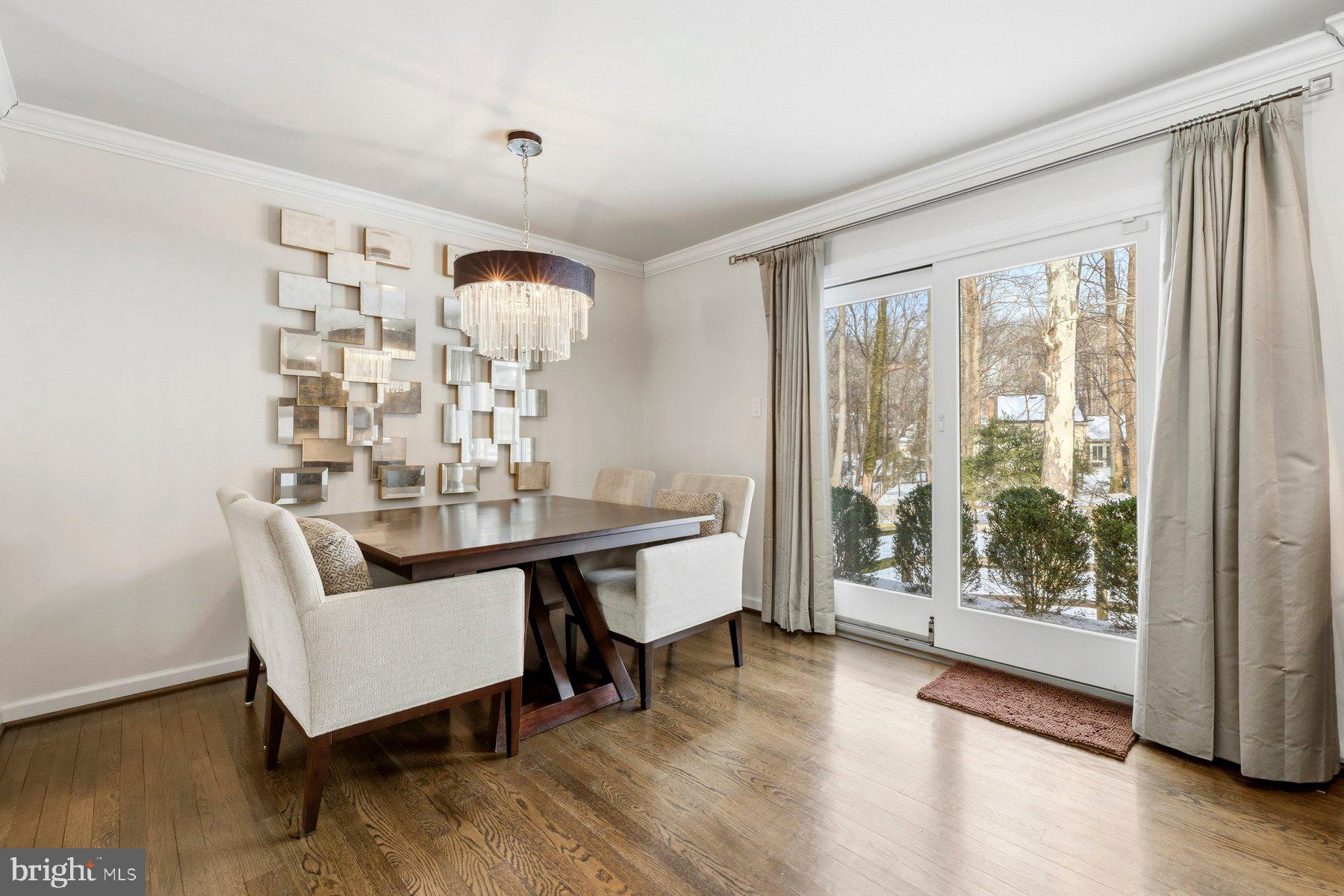 COLESVILLE MANOR - Residential