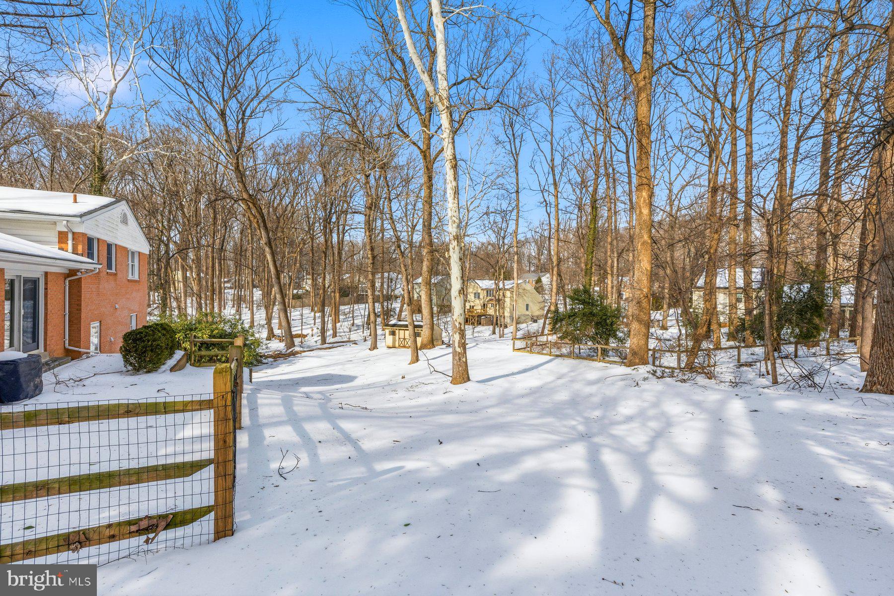 COLESVILLE MANOR - Residential