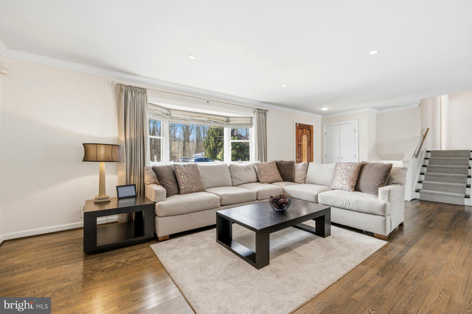 COLESVILLE MANOR - Residential