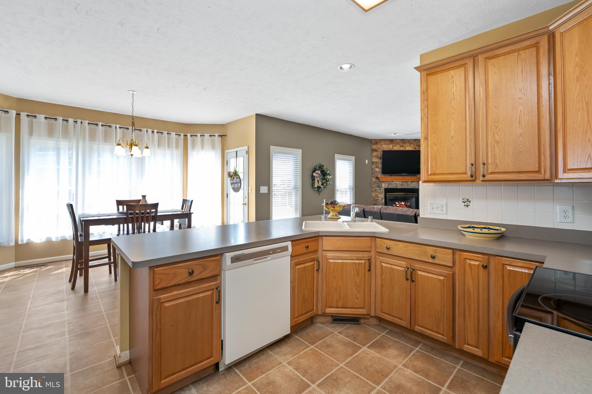 BELMONT AT CARMEL CHURCH - Residential