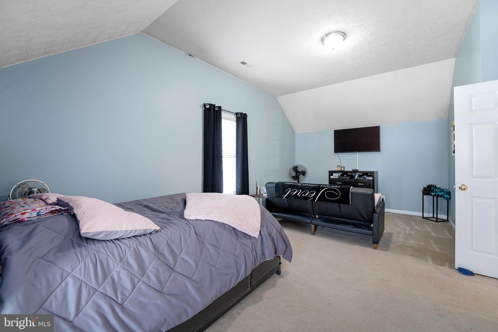 BELMONT AT CARMEL CHURCH - Residential