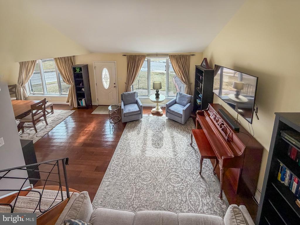 NORRITON EAST - Residential