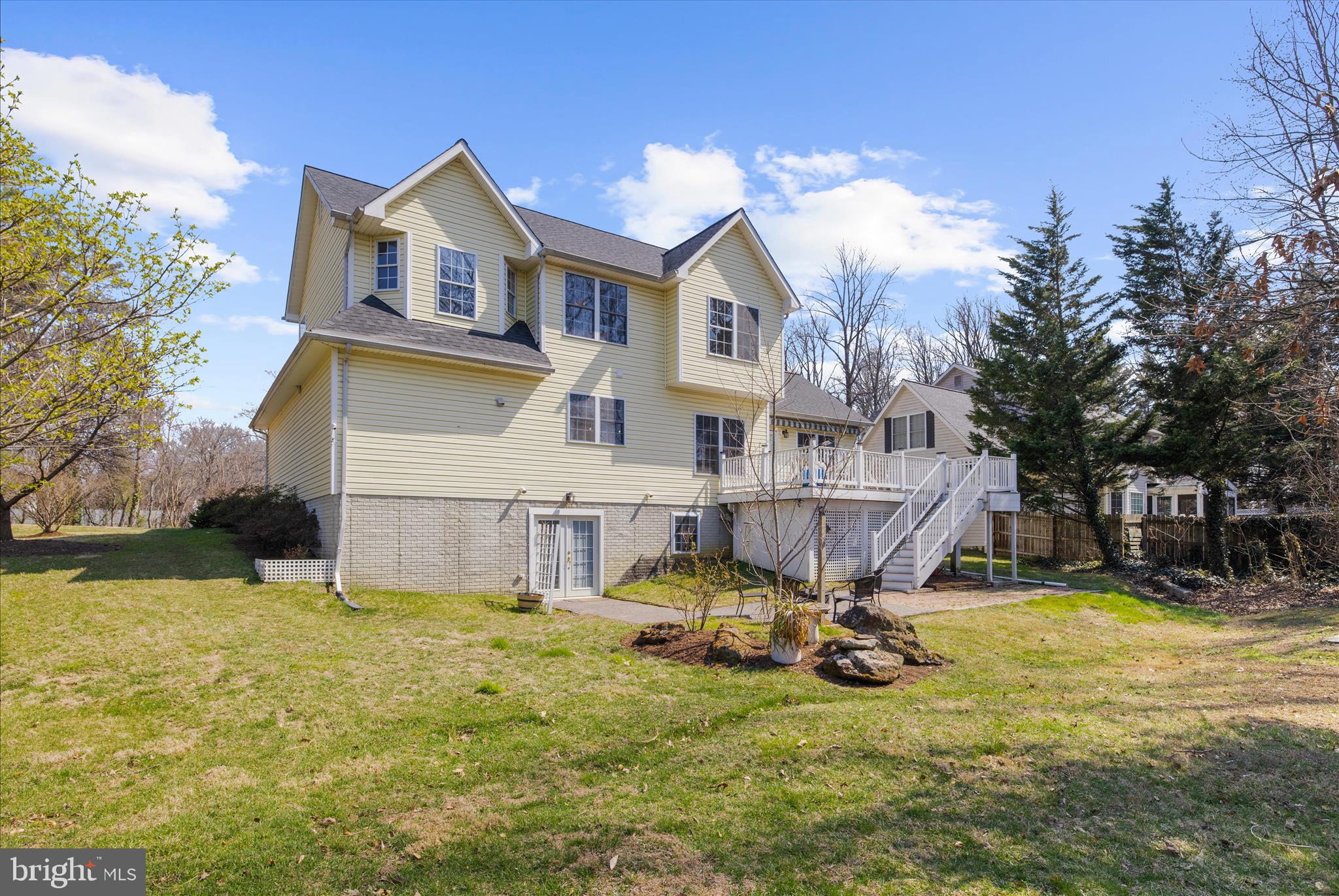 CLIFFORD ESTATES - Residential