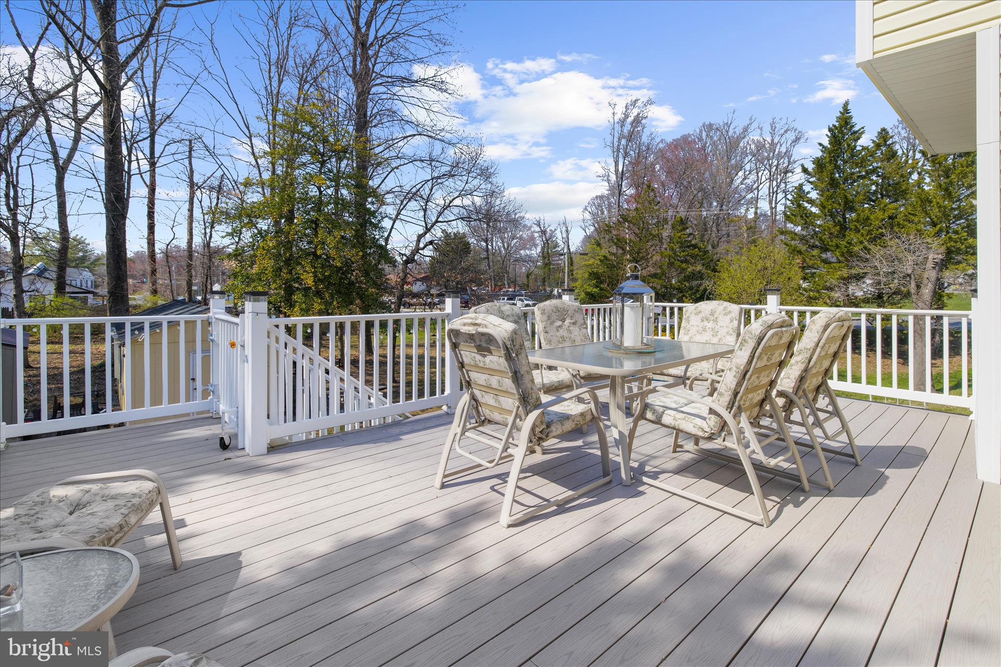 CLIFFORD ESTATES - Residential