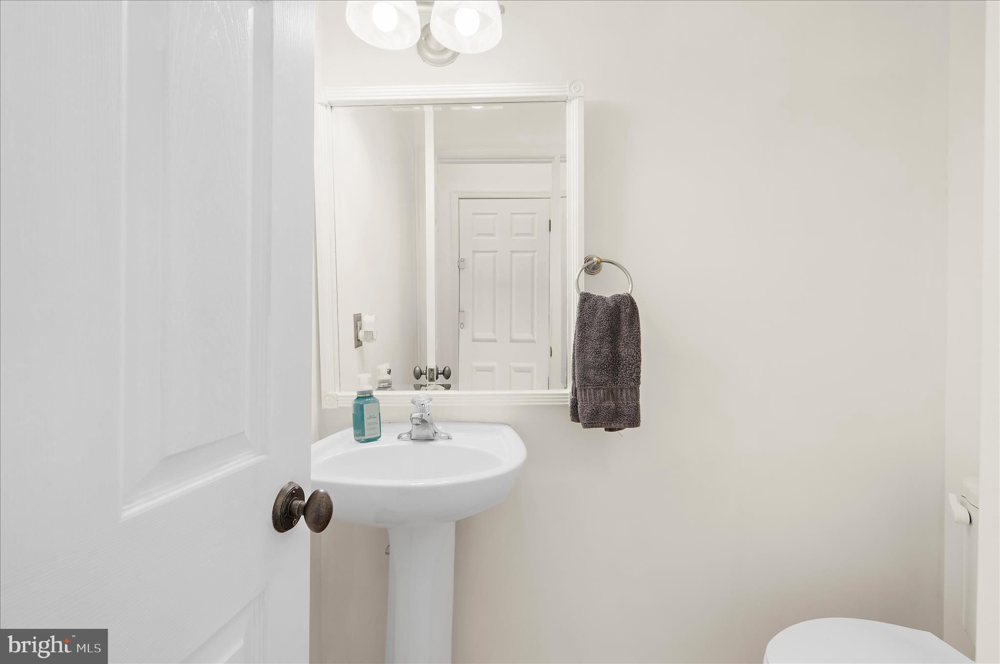 CLIFFORD ESTATES - Residential