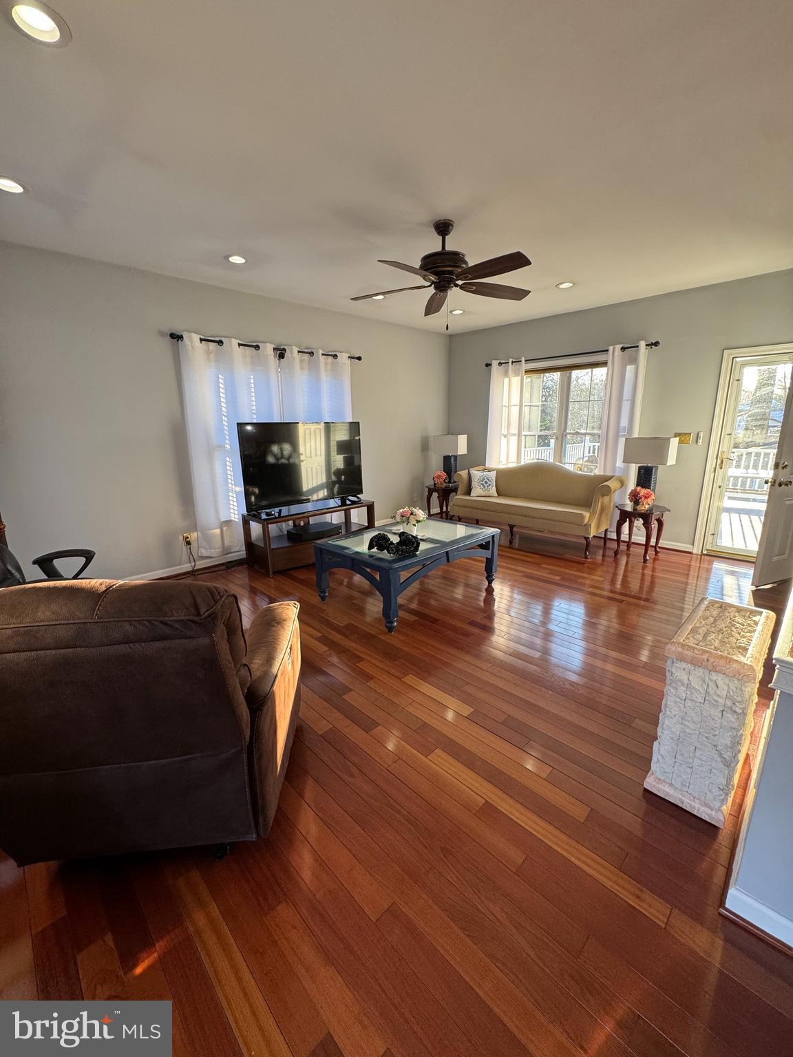 92 CLIFFORD BOULEVARD