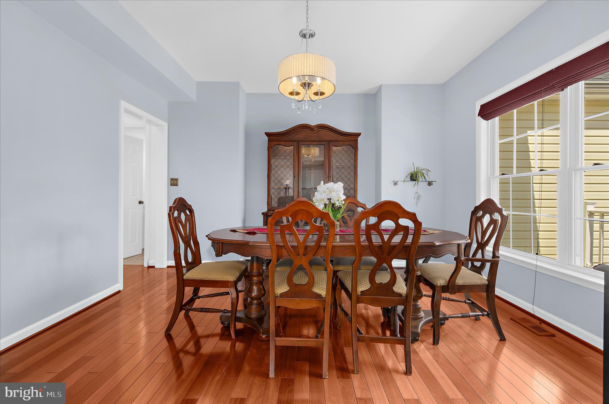 CLIFFORD ESTATES - Residential