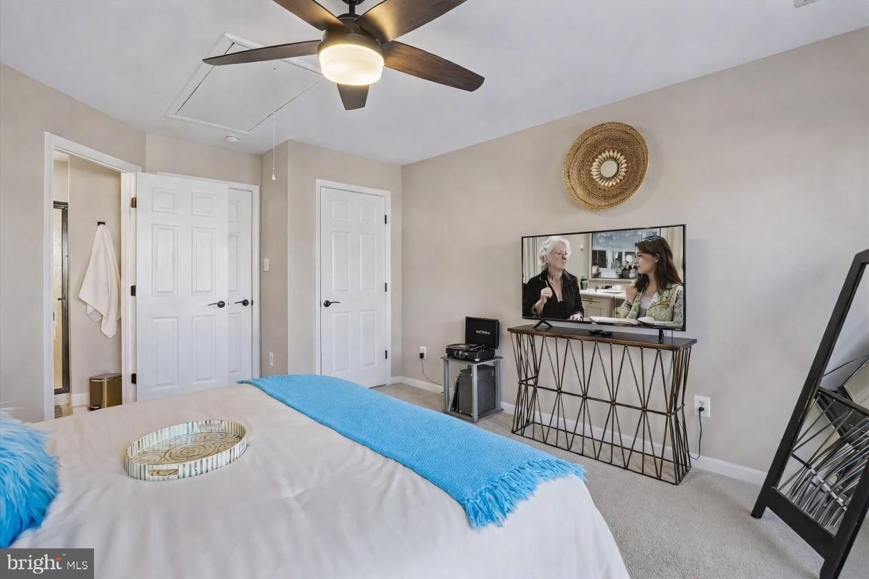 CROSSMAN CREEK - Residential