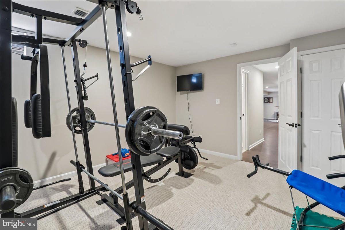 CROSSMAN CREEK - Residential