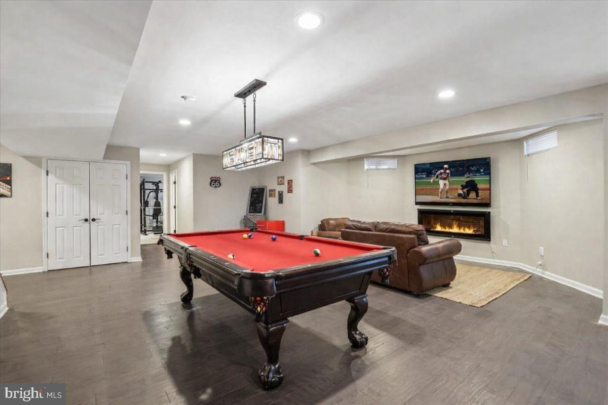 CROSSMAN CREEK - Residential