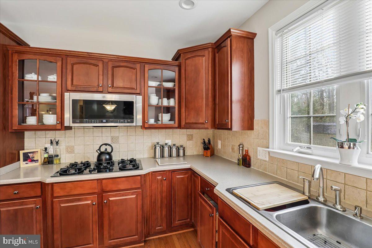 CROSSMAN CREEK - Residential