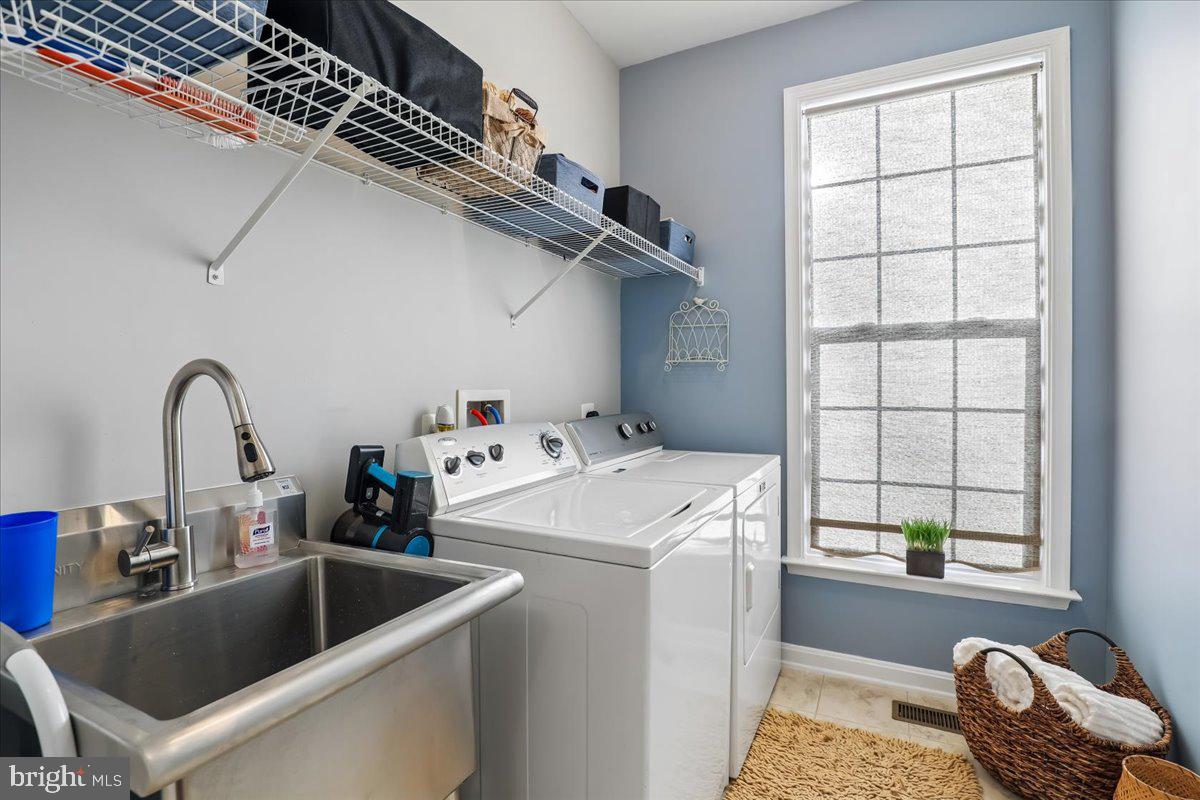 CROSSMAN CREEK - Residential