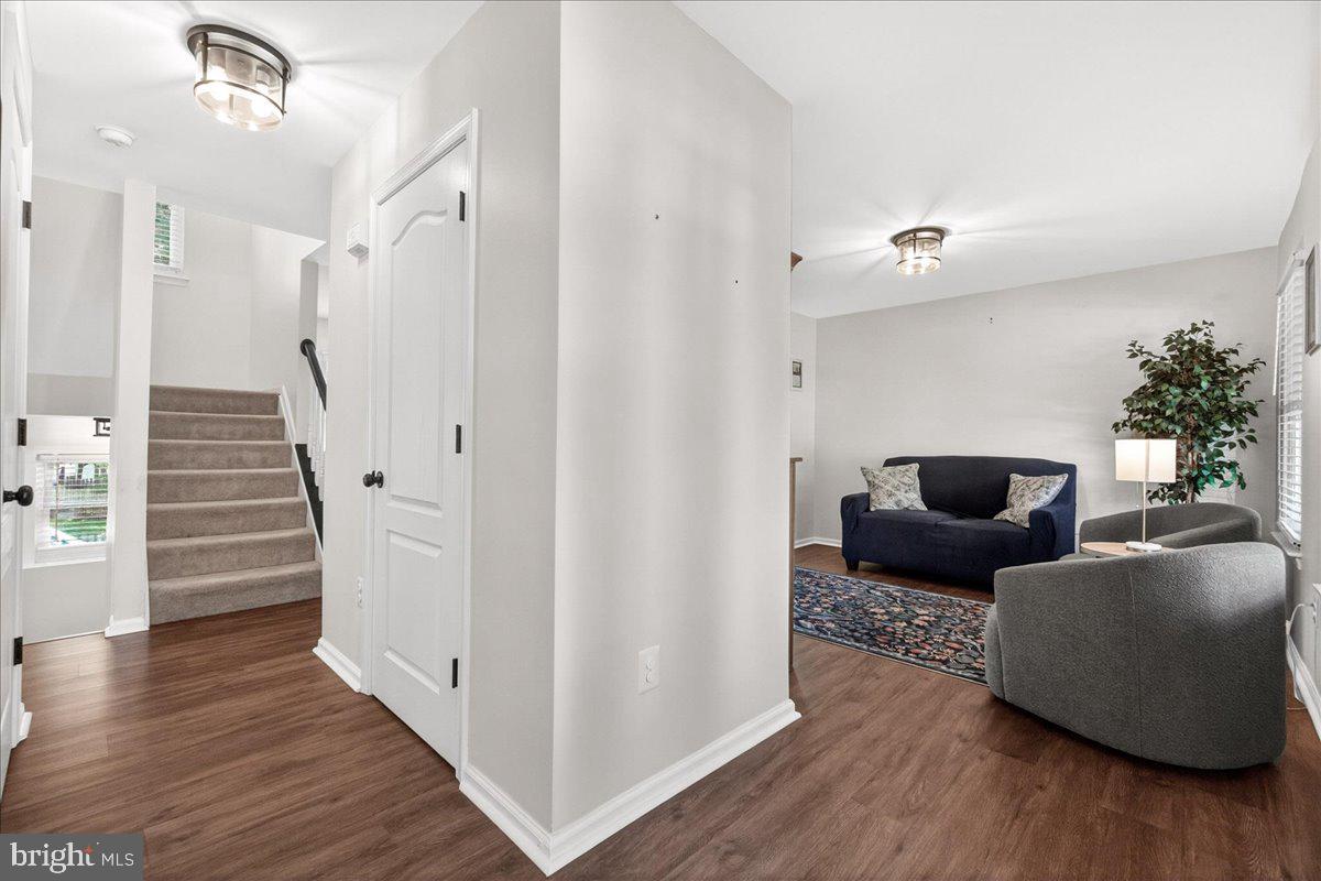 WILLOW BROOK - Residential