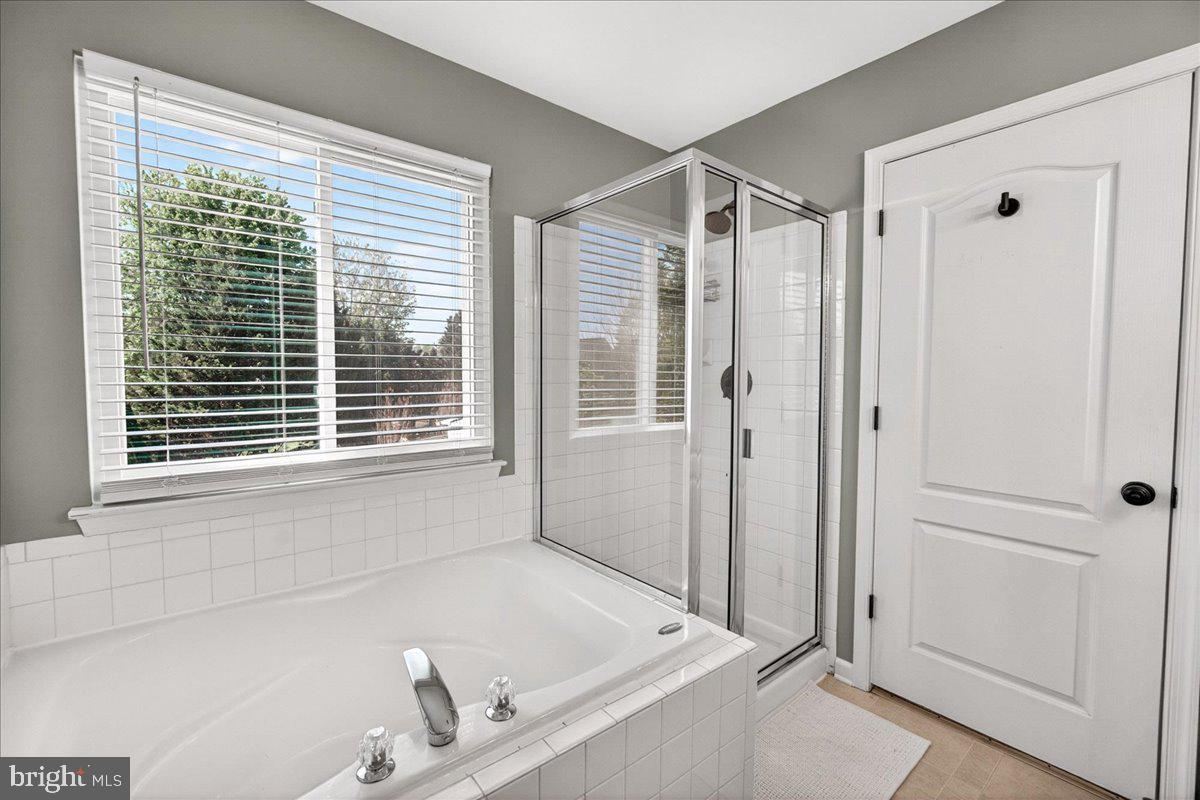 WILLOW BROOK - Residential