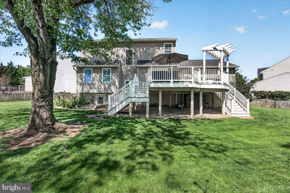 WILLOW BROOK - Residential