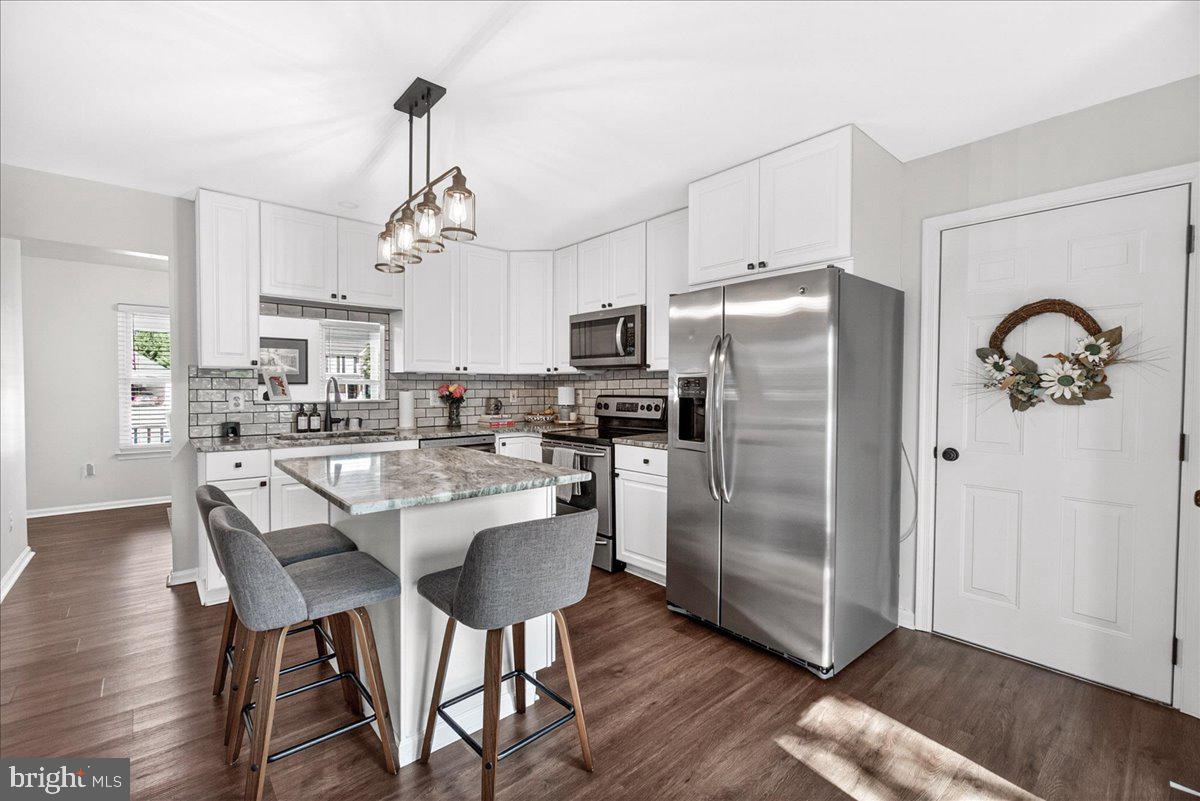 WILLOW BROOK - Residential