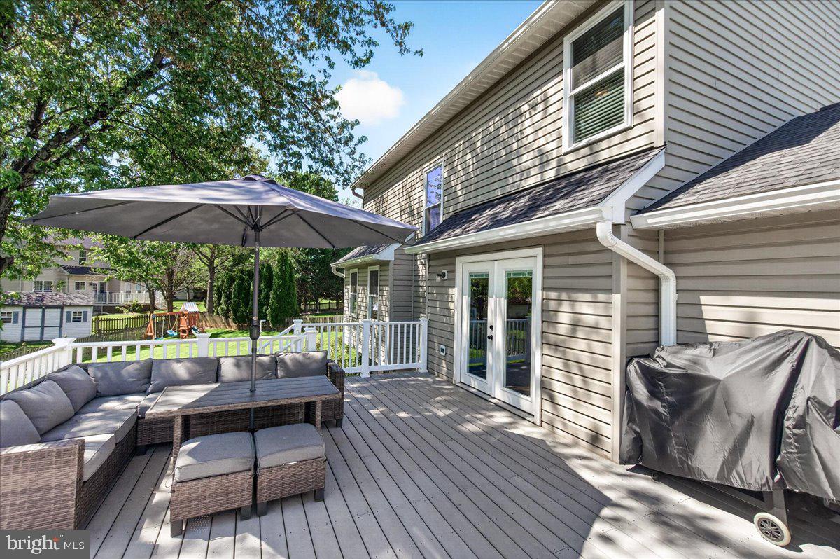 WILLOW BROOK - Residential