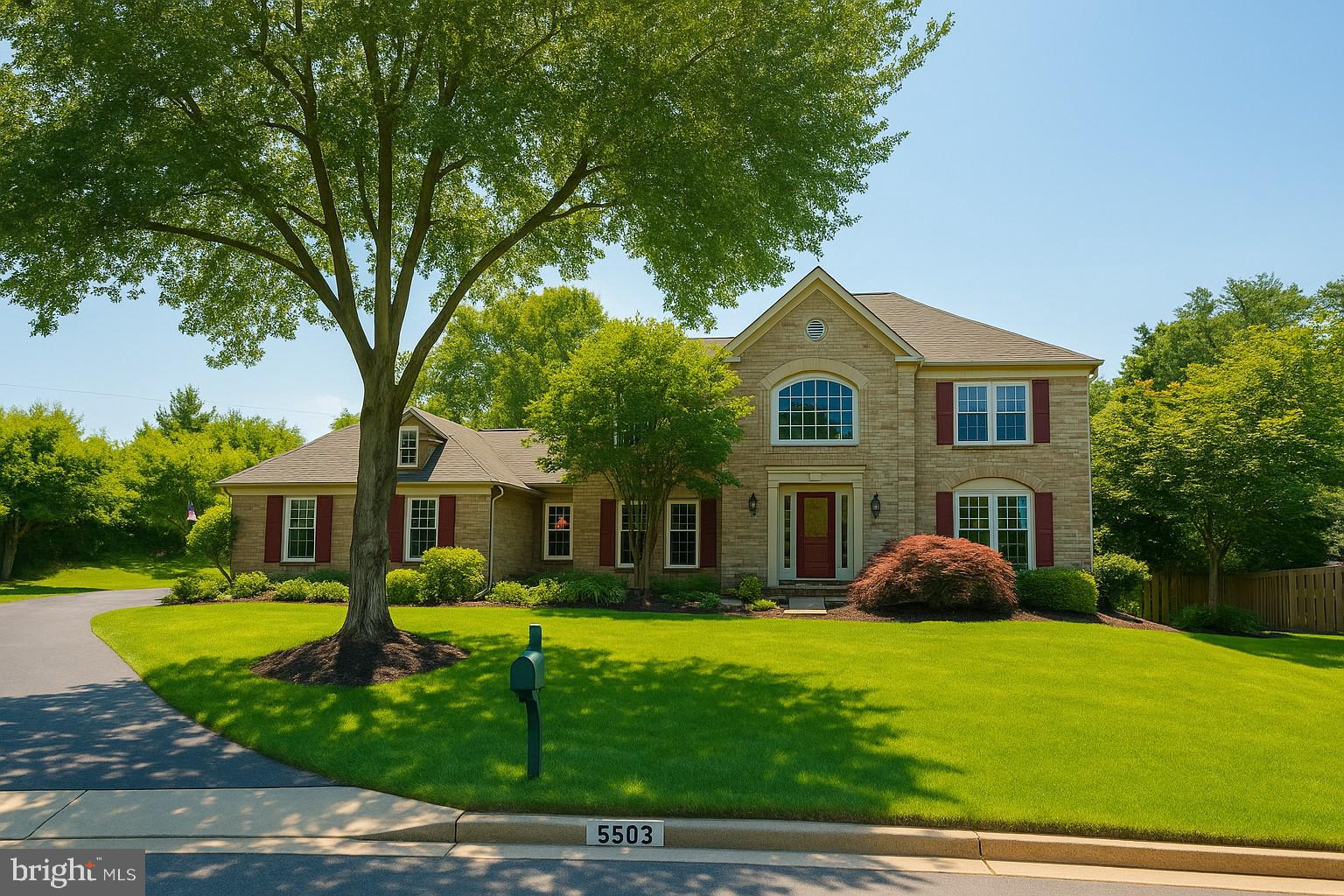 This spacious and beautifully updated unfurnished 5-bedroom, 3.5-bath colonial offers over 4,300 sq ft of living space on a quiet cul-de-sac in a highly desirable Fairfax neighborhood. With a rare 3-car side-load garage, large driveway, and a 13,000+ sq ft lot, this home provides comfort, flexibility, and convenience.
Main Level Highlights:
Enter through a flagstone path into a grand two-story foyer with porcelain tile and a sweeping staircase. The main level features a private office with French doors—ideal for remote work—and a gourmet kitchen with stainless steel appliances, quartz countertops, gas cooktop, double oven, island, and ample cabinetry. The family room offers vaulted ceilings with skylights, a gas fireplace, and generous natural light. Formal living and dining rooms include cherry hardwood floors, crown molding, and wainscoting. A laundry room with washer/dryer and a modern powder room complete this level.
Upstairs & Basement:
The upper level features four bedrooms and two renovated full bathrooms, including a luxurious primary suite with a whirlpool tub, frameless glass shower, and double vanity. The fully finished walk-out basement includes a spacious 5th bedroom, a full upgraded bath, and a large open area ideal for a rec room or home theater.
Outdoor Living:
Enjoy the outdoors on the expansive deck overlooking a private backyard. Directly across the street is the neighborhood pool. Community amenities also include tennis and basketball courts, playgrounds, and over 8 miles of trails and sidewalks.
Location:
Zoned for Willow Springs Elementary, and conveniently located near Fairfax County Parkway, Route 66, Fair Oaks Mall, Vienna Metro, George Mason University, and the VRE.
Available for immediate occupancy. Home is offered unfurnished.