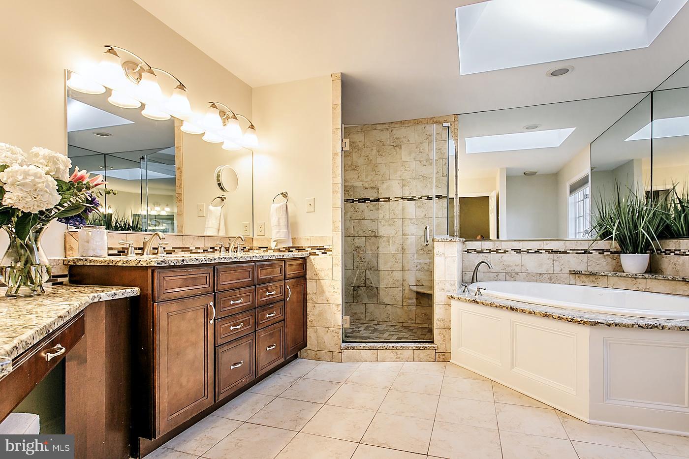 LONGWOOD MEADOWS - Residential