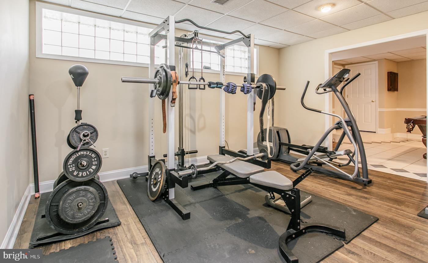 LONGWOOD MEADOWS - Residential