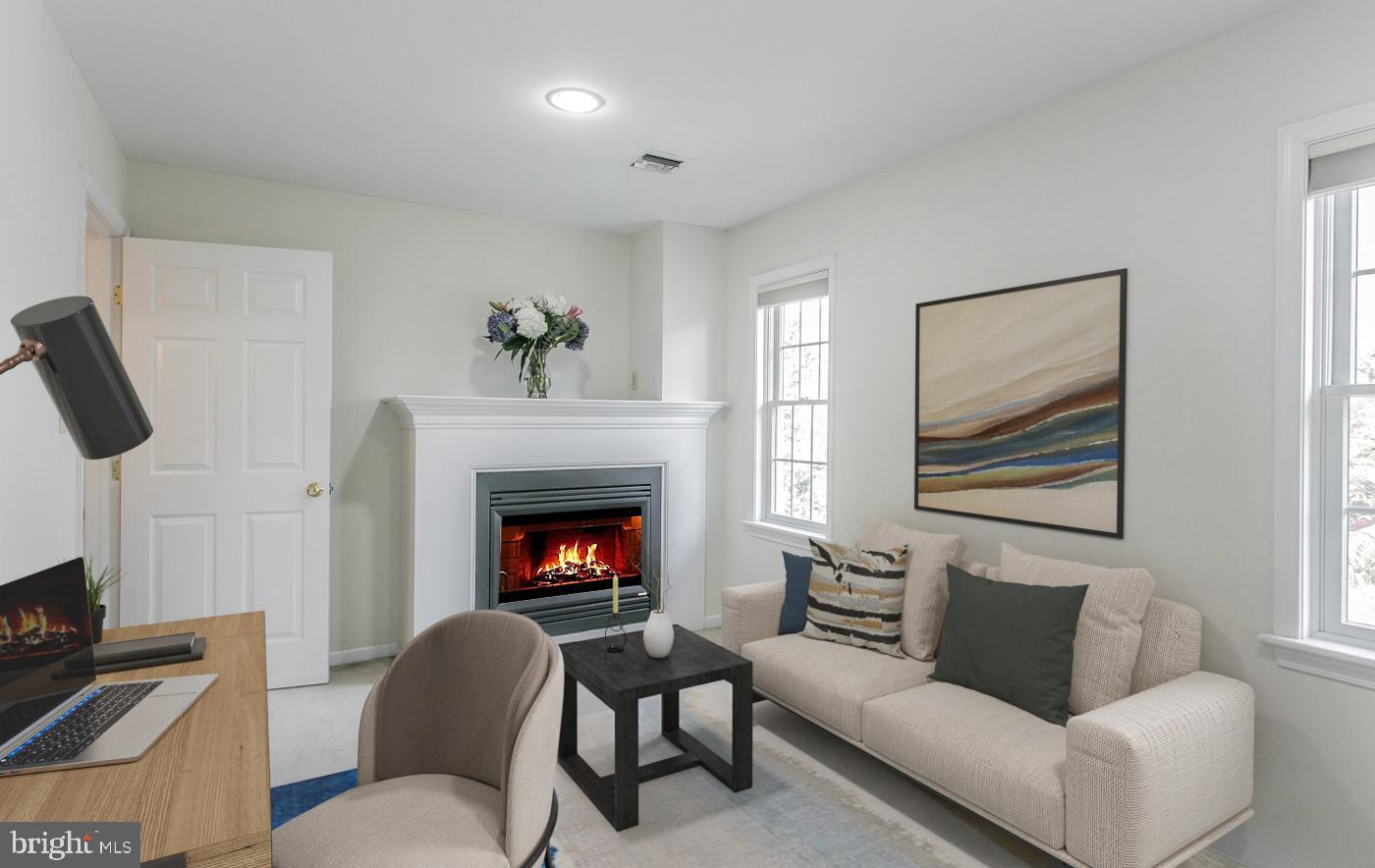 LONGWOOD MEADOWS - Residential