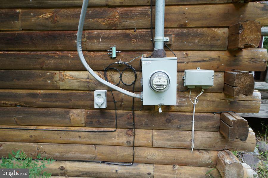 HIDDEN VALLEY - Residential