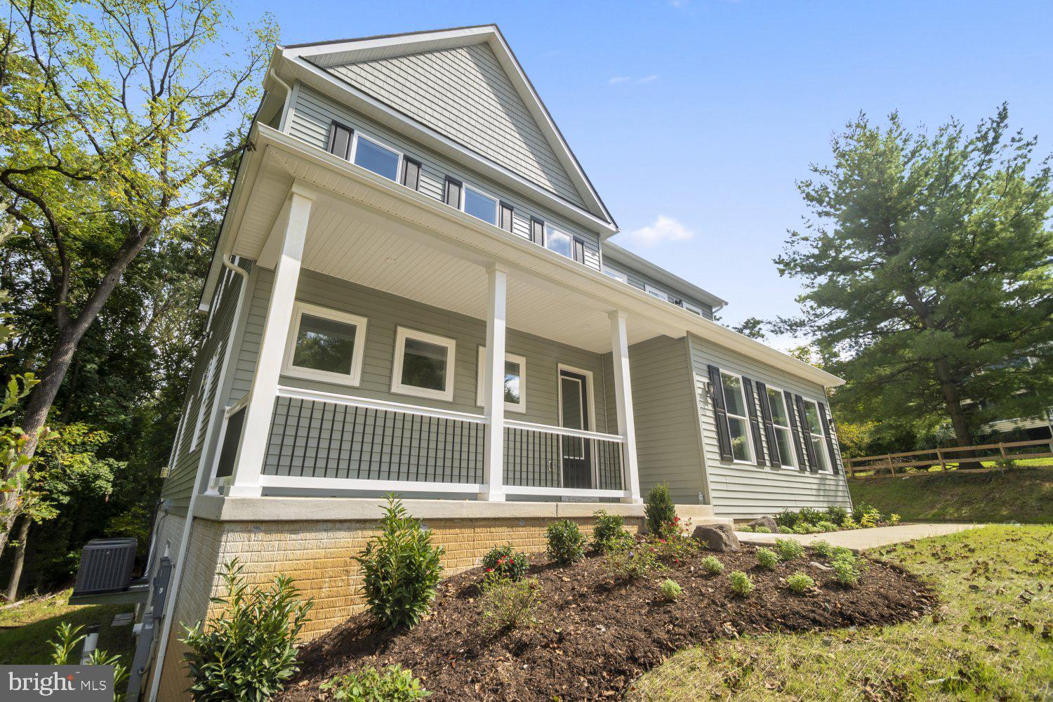 32 PLEASANT HILL ROAD