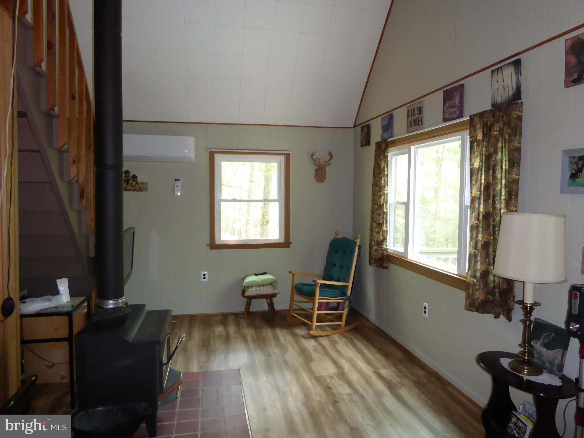 SOUTH POTOMAC FOREST - Residential