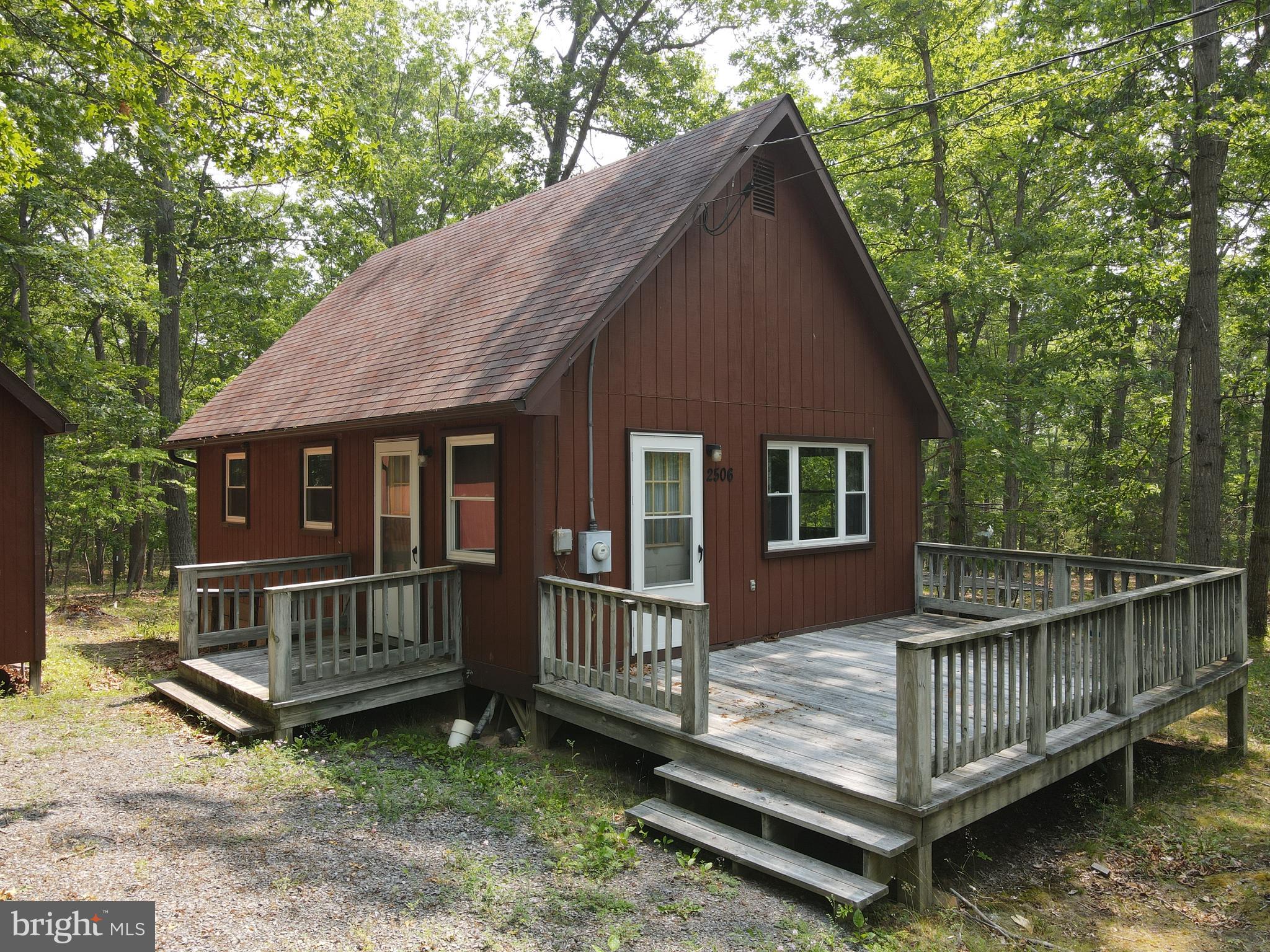 SOUTH POTOMAC FOREST - Residential