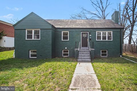 Photo of 3243 Massachusetts Avenue SE, WASHINGTON, DC 20019 (MLS # DCDC2253238)